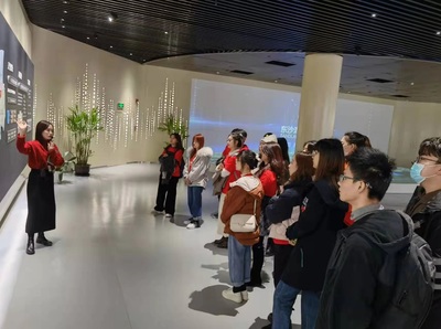 苏州校区第六期“职海引航”计划导师联合指导 多方联动解析职业发展路径